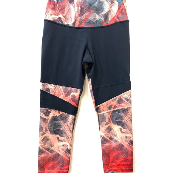 The North Face Pants - The North Face Women’s Cropped Leggings (B28)